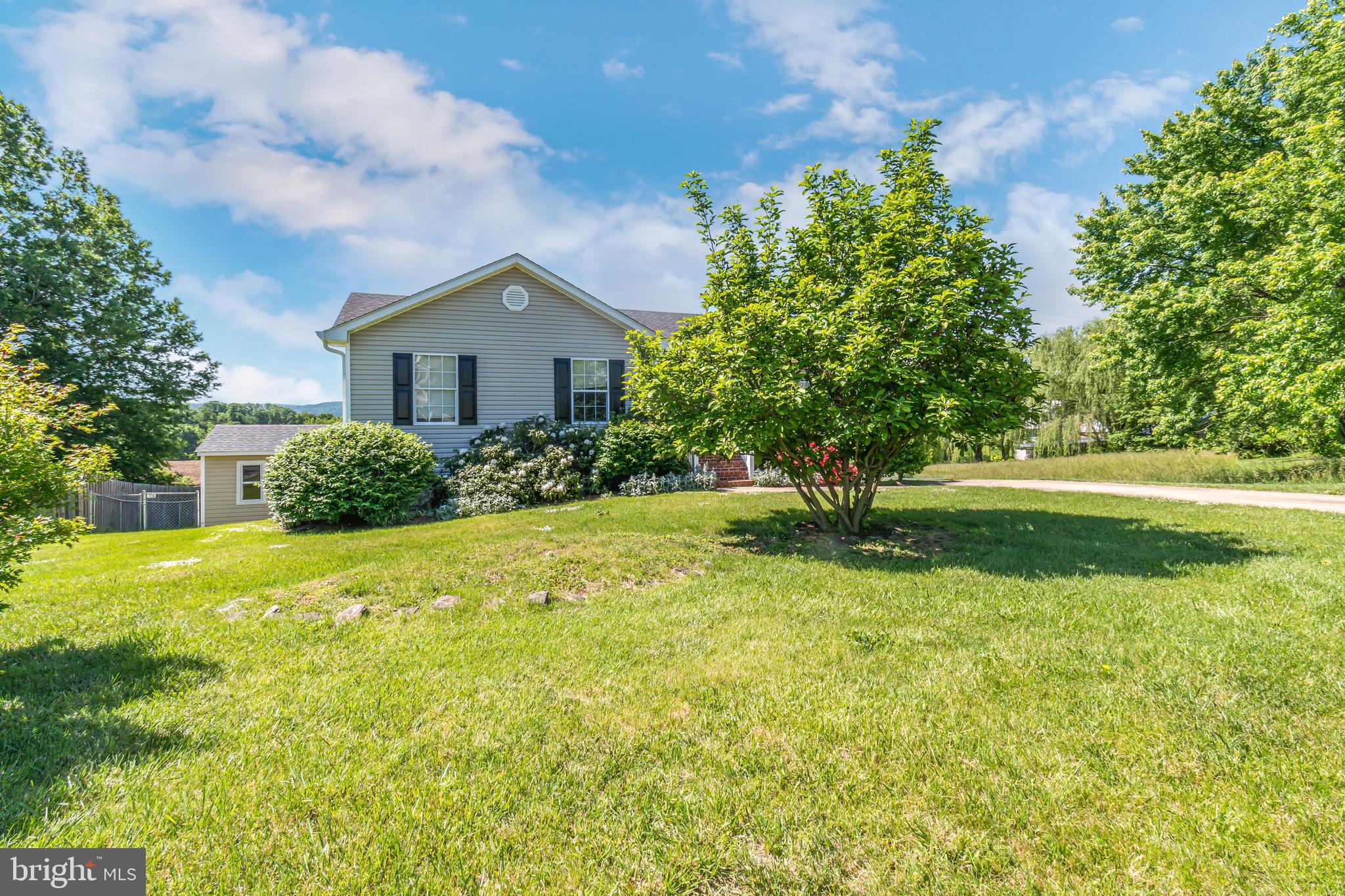 1153 Kesler Road Front Royal, VA 22630 - Photo 5 of 58 Gallery Image 5