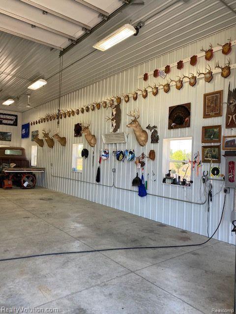 61211 Romeo Plank Road Ray, MI 48096 - Photo 7 of 44