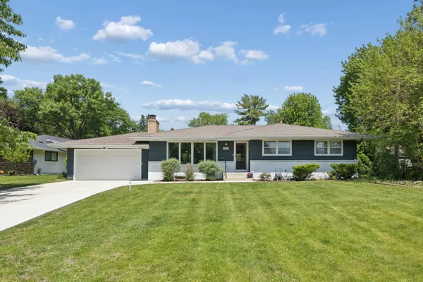 $549,900 | 6204 Ashcroft Lane, Edina, MN 55424