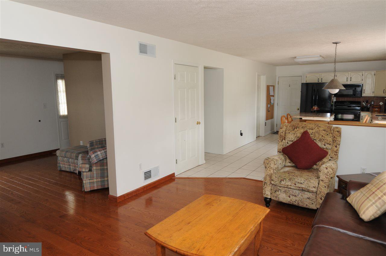 27 Harrison Road New Freedom, PA 17349 - Photo 5 of 35 Gallery Image 5