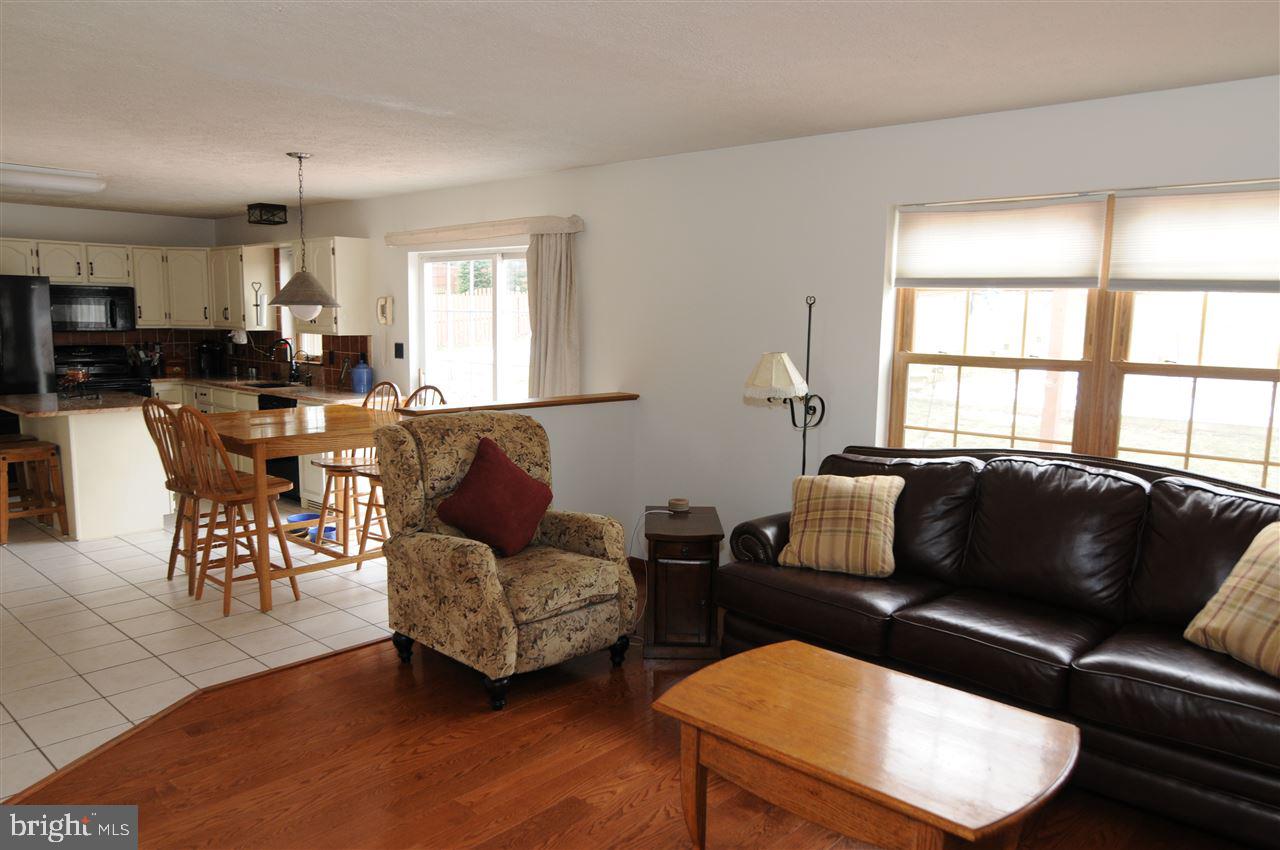 27 Harrison Road New Freedom, PA 17349 - Photo 6 of 35 Gallery Image 6