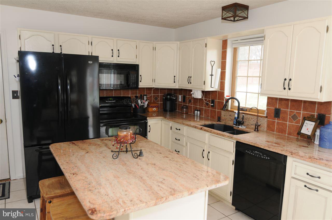 27 Harrison Road New Freedom, PA 17349 - Photo 8 of 35 Gallery Image 8