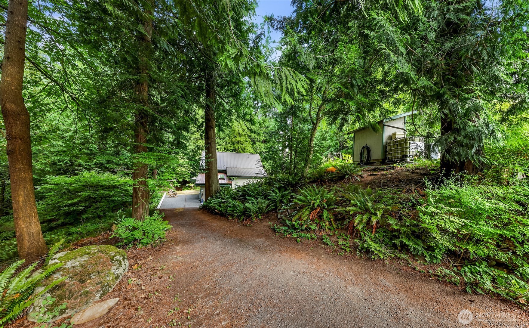 2913 Broad Street Bellingham, WA 98225 - Photo 6 of 40 Gallery Image 6