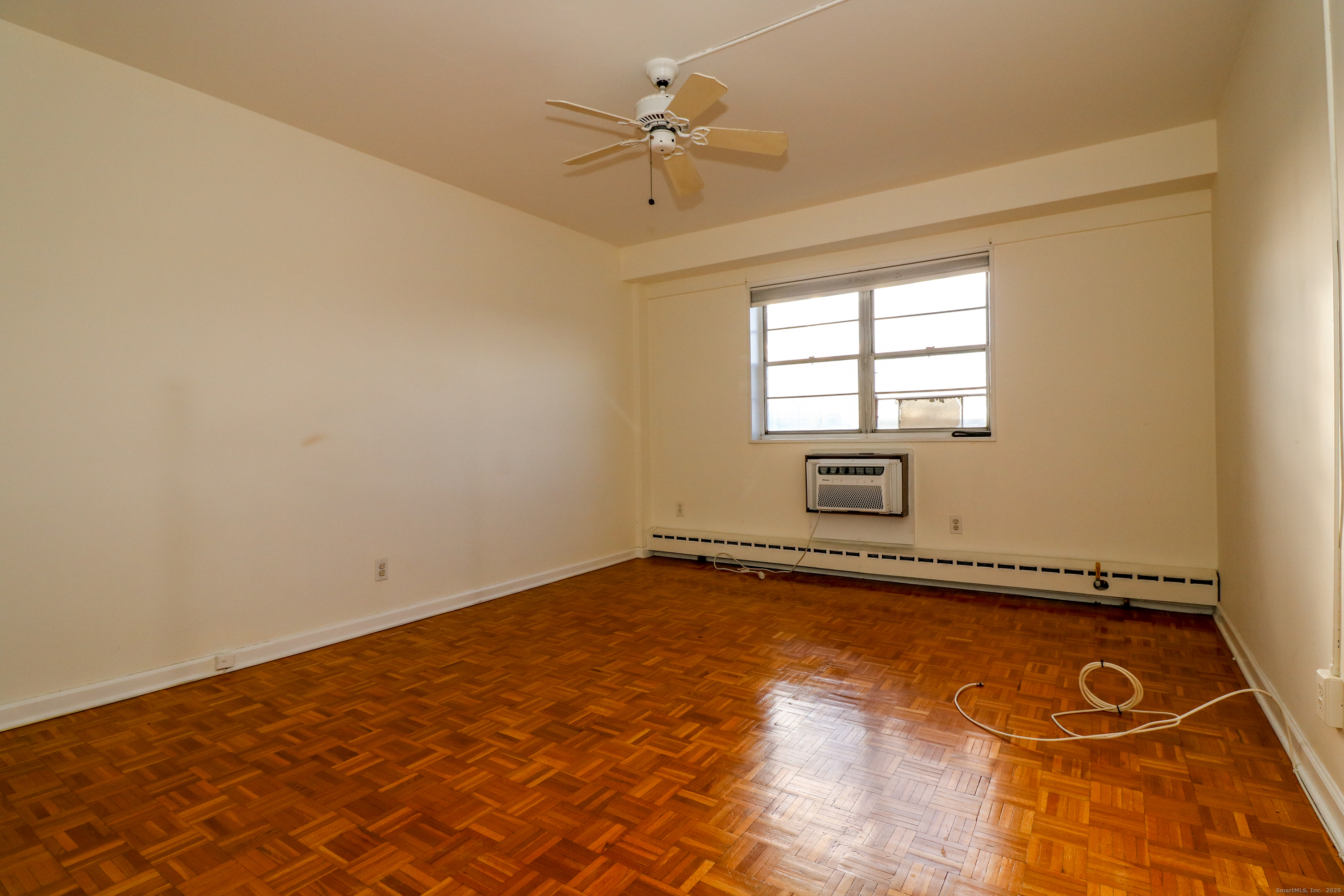 25 Cartright Street, Unit 5A Bridgeport, CT 06604 - Photo 8 of 11