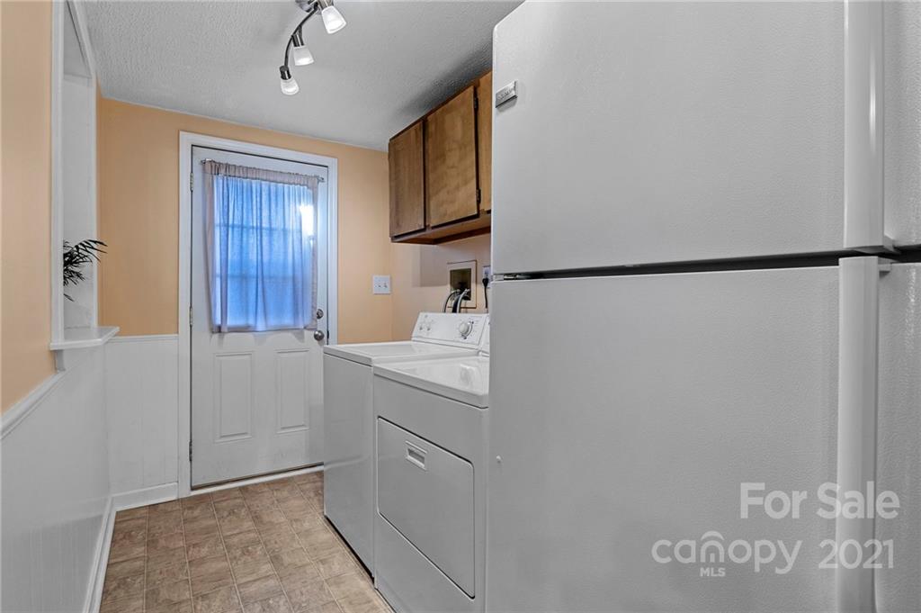 98 Olney Road Asheville, NC 28806 - Photo 13 of 29 Gallery Image 13