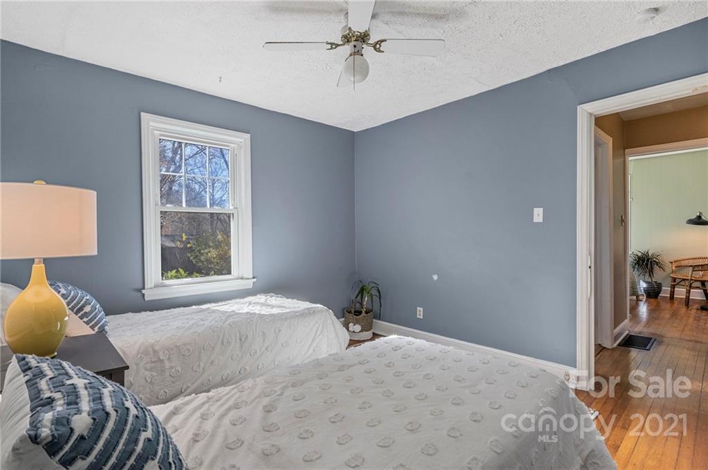 98 Olney Road Asheville, NC 28806 - Photo 16 of 29 Gallery Image 16