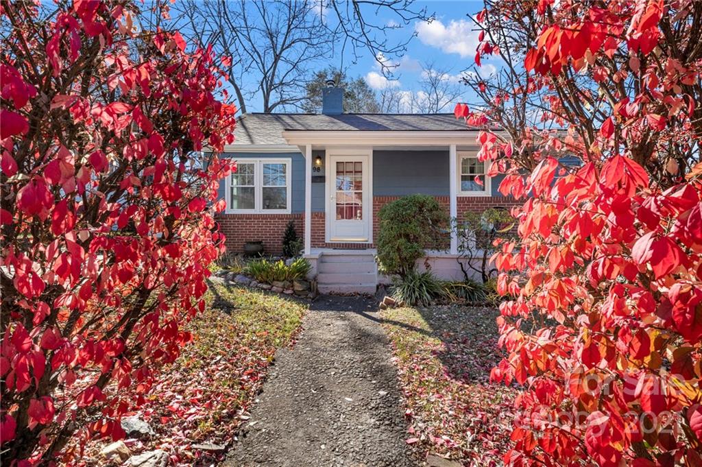 98 Olney Road Asheville, NC 28806 - Photo 3 of 29 Gallery Image 3