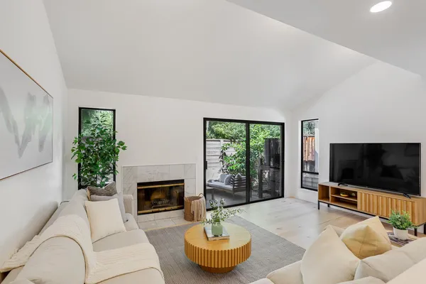 $1,088,000 | 223 Saratoga Avenue, Santa Clara, CA 95050