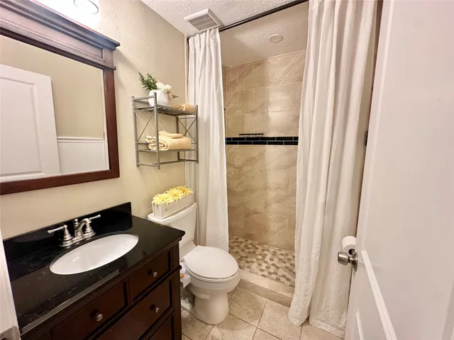 $1,750 | 3758 Laura Leigh Drive, Friendswood, TX 77546