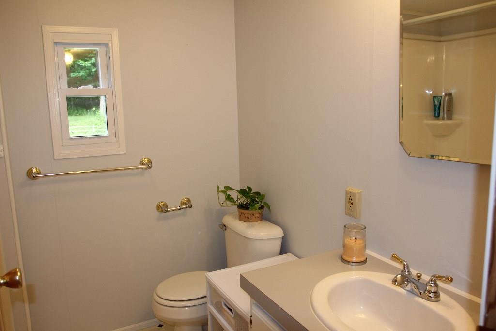 819 Middle Road Sabattus, ME 04280 - Photo 10 of 26 Photo