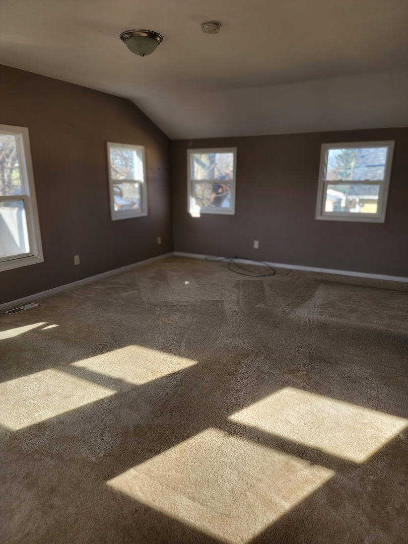 259 Walnut Avenue Elgin, IL 60123 - Photo 10 of 14