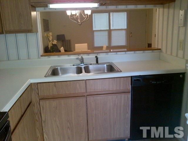 16 Grove Park Road, Unit 16 Durham, NC 27705 - Photo 5 of 10 Gallery Image 5