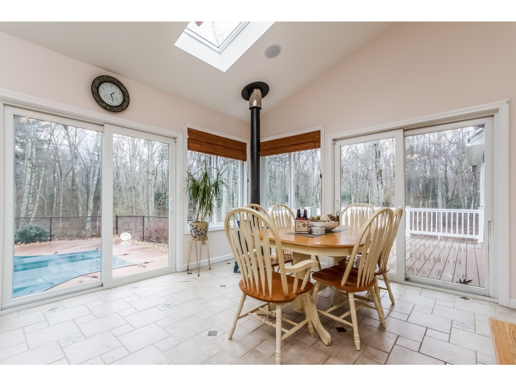 25 Hawthorne Road Windham, NH 03087 - Photo 14 of 36