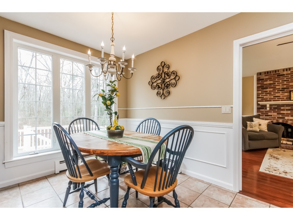 25 Hawthorne Road Windham, NH 03087 - Photo 6 of 36