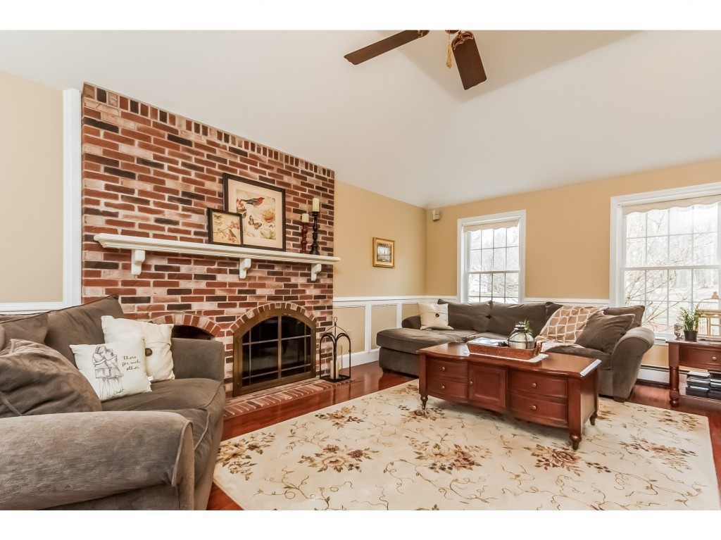 25 Hawthorne Road Windham, NH 03087 - Photo 8 of 36