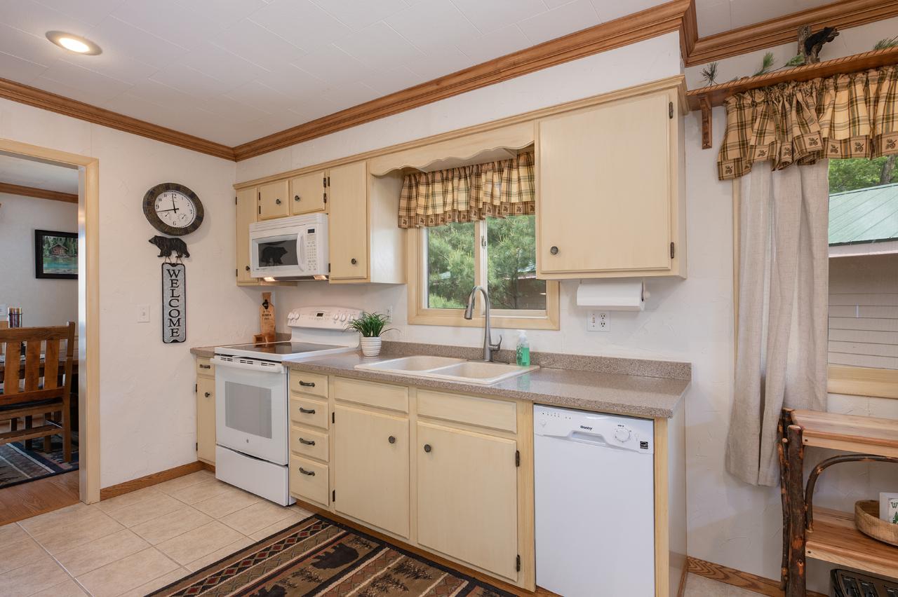 7744 No Fish Bay Road St. Germain, WI 54558 - Photo 7 of 40 Gallery Image 7