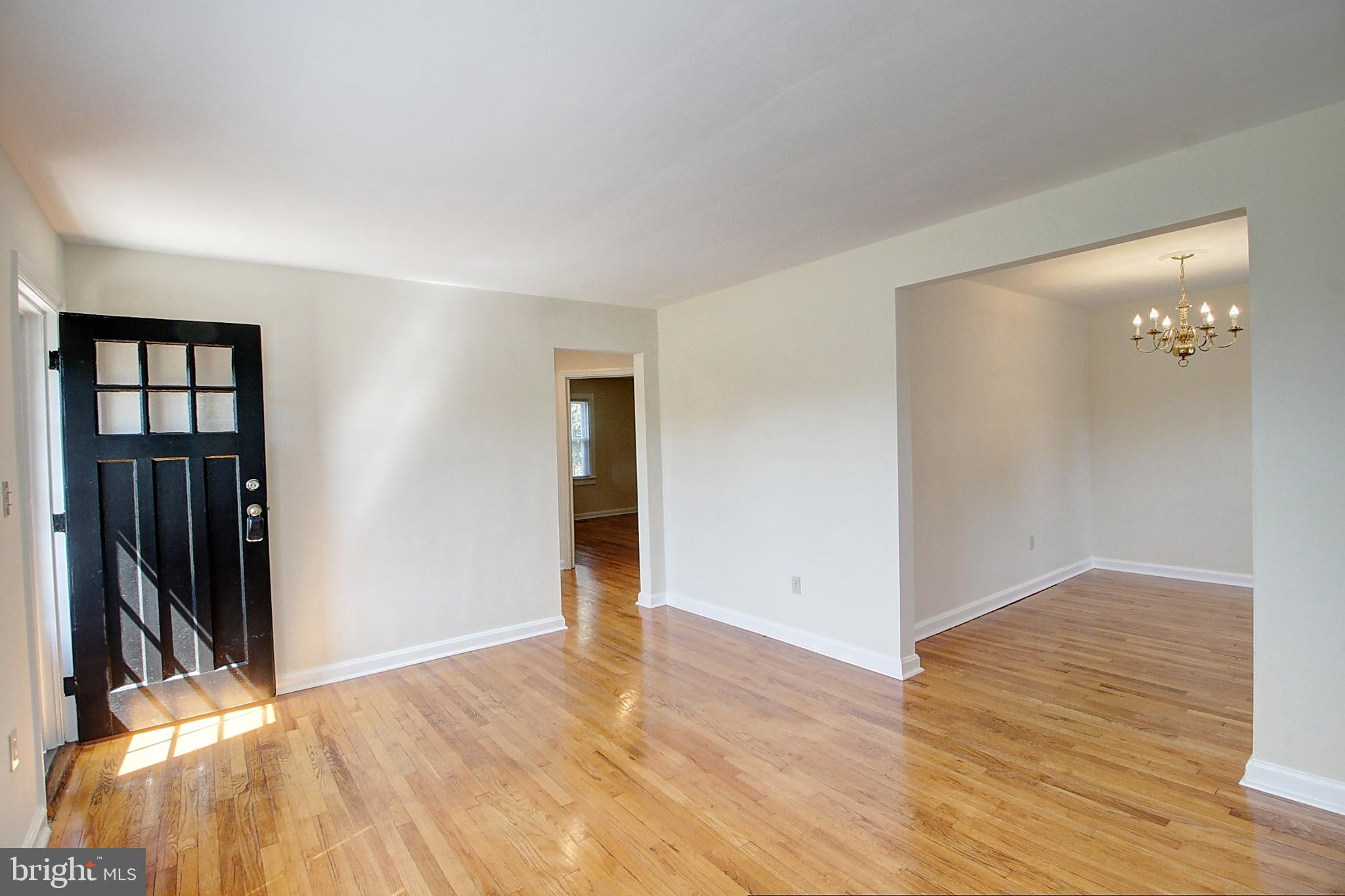 537 Wilson Place Frederick, MD 21702 - Photo 3 of 17
