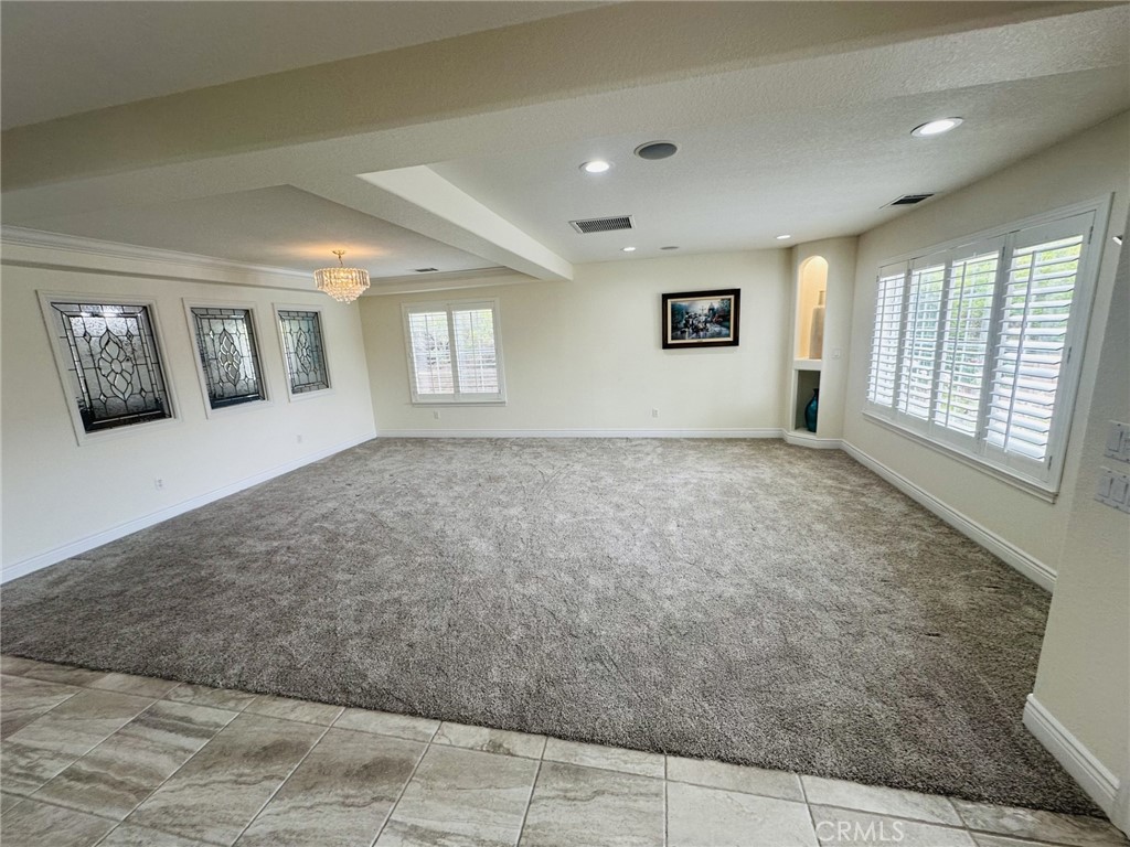 16232 Ridge View Drive Apple Valley, CA 92307 - Photo 12 of 66