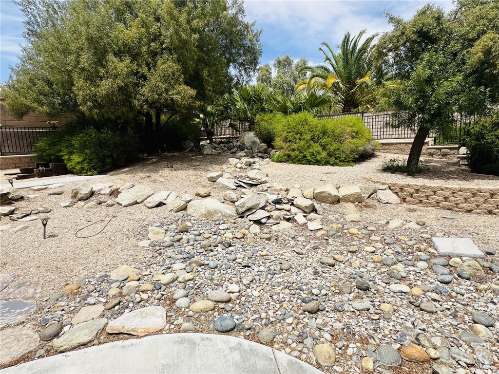 16232 Ridge View Drive Apple Valley, CA 92307 - Photo 56 of 66 a view of a backyard of the house