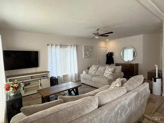 $149,900 | 526 West Mesquite Street, Boise, ID 83713