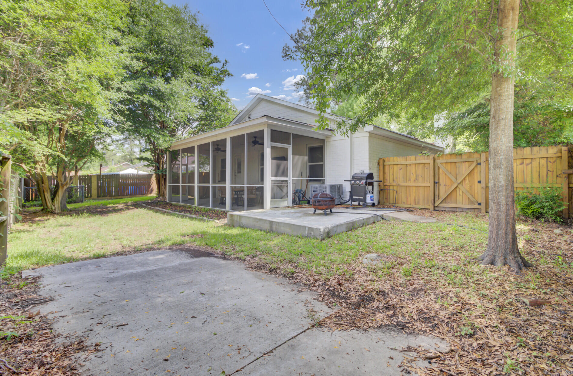 115 Ridge Road Summerville, SC 29485 - Photo 38 of 41 115 Ridge Road