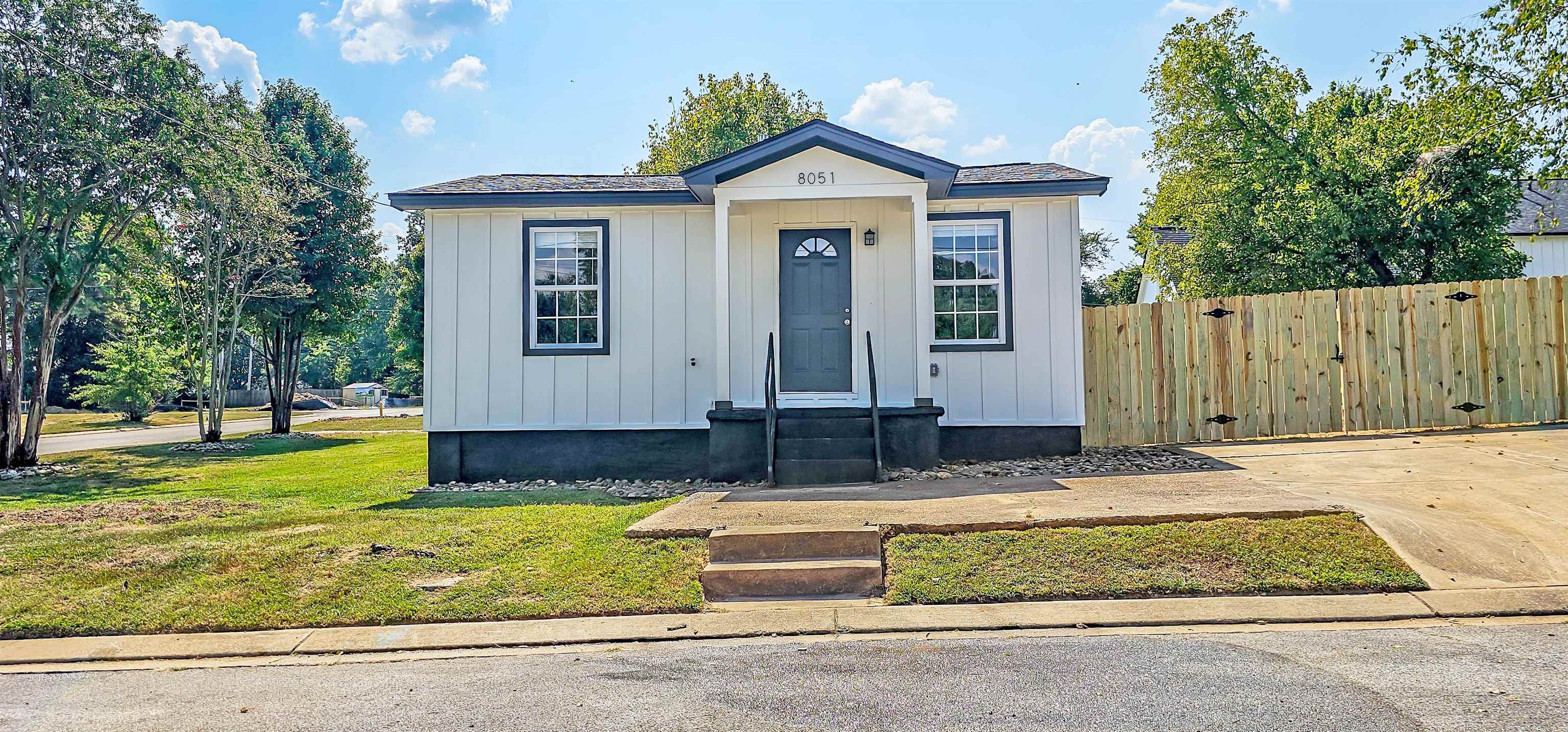 8051 Bourne Road Bartlett, TN 38002 - Photo 2 of 20 Gallery Image 2