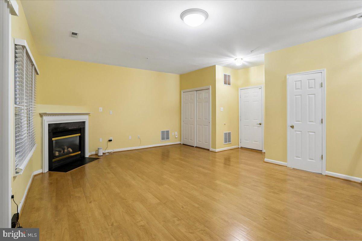 2943 St Helen Circle Silver Spring, MD 20906 - Photo 30 of 40 Spacious room with warm hues.