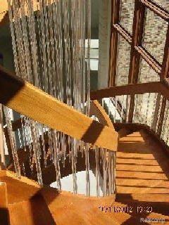 36555 Howard Road Farmington, MI 48331 - Photo 11 of 17 Stairwy to Lower Levl.jpg