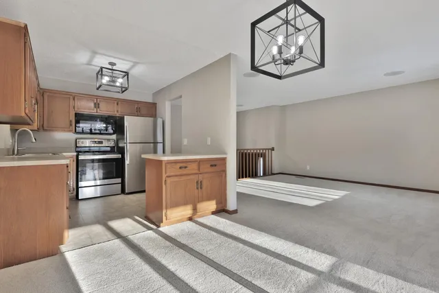 $265,000 | 30185 Olinda Trail, Lindstrom, MN 55045