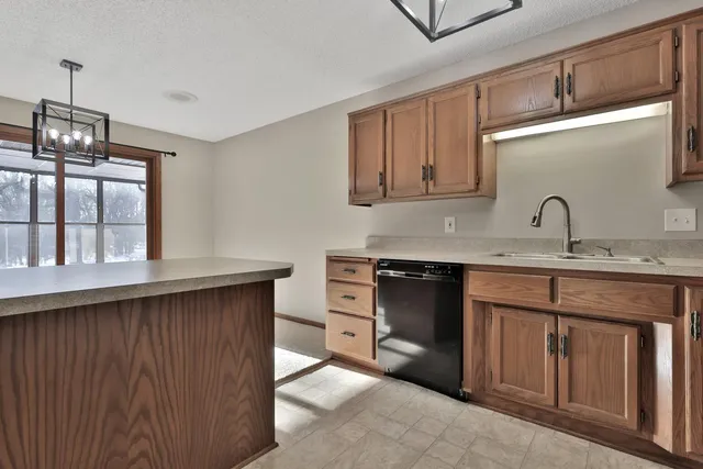 $265,000 | 30185 Olinda Trail, Lindstrom, MN 55045