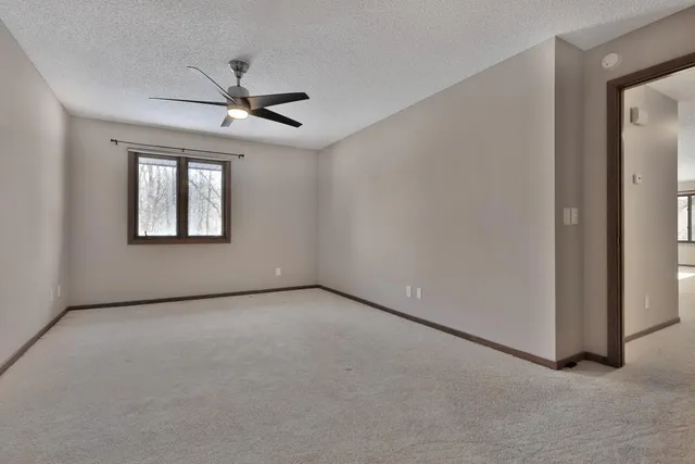 $265,000 | 30185 Olinda Trail, Lindstrom, MN 55045