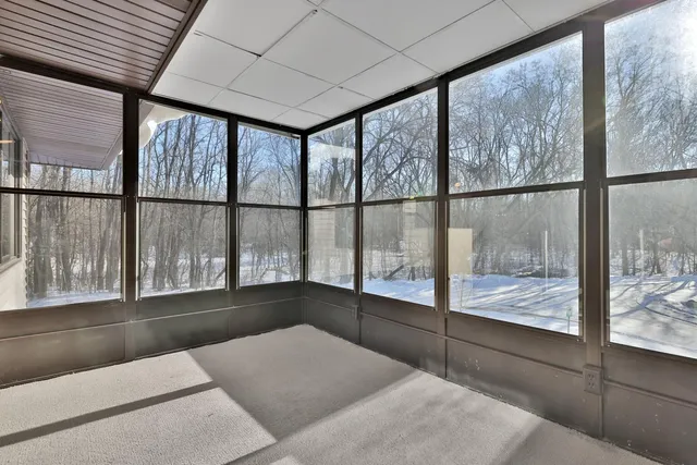 $265,000 | 30185 Olinda Trail, Lindstrom, MN 55045