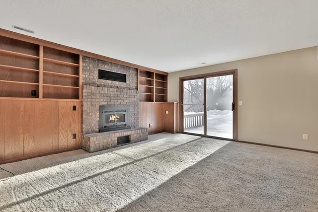 $265,000 | 30185 Olinda Trail, Lindstrom, MN 55045