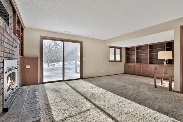 $265,000 | 30185 Olinda Trail, Lindstrom, MN 55045