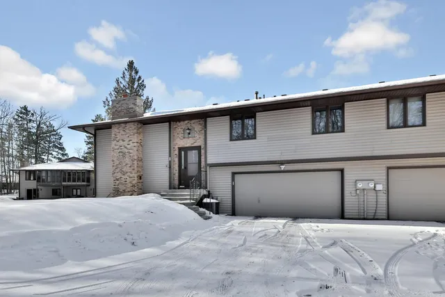 $265,000 | 30185 Olinda Trail, Lindstrom, MN 55045