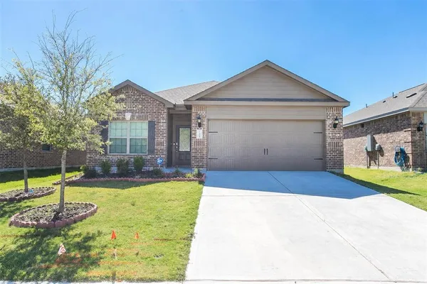 $1,950 | 124 Bowen Street, Anna, TX 75409
