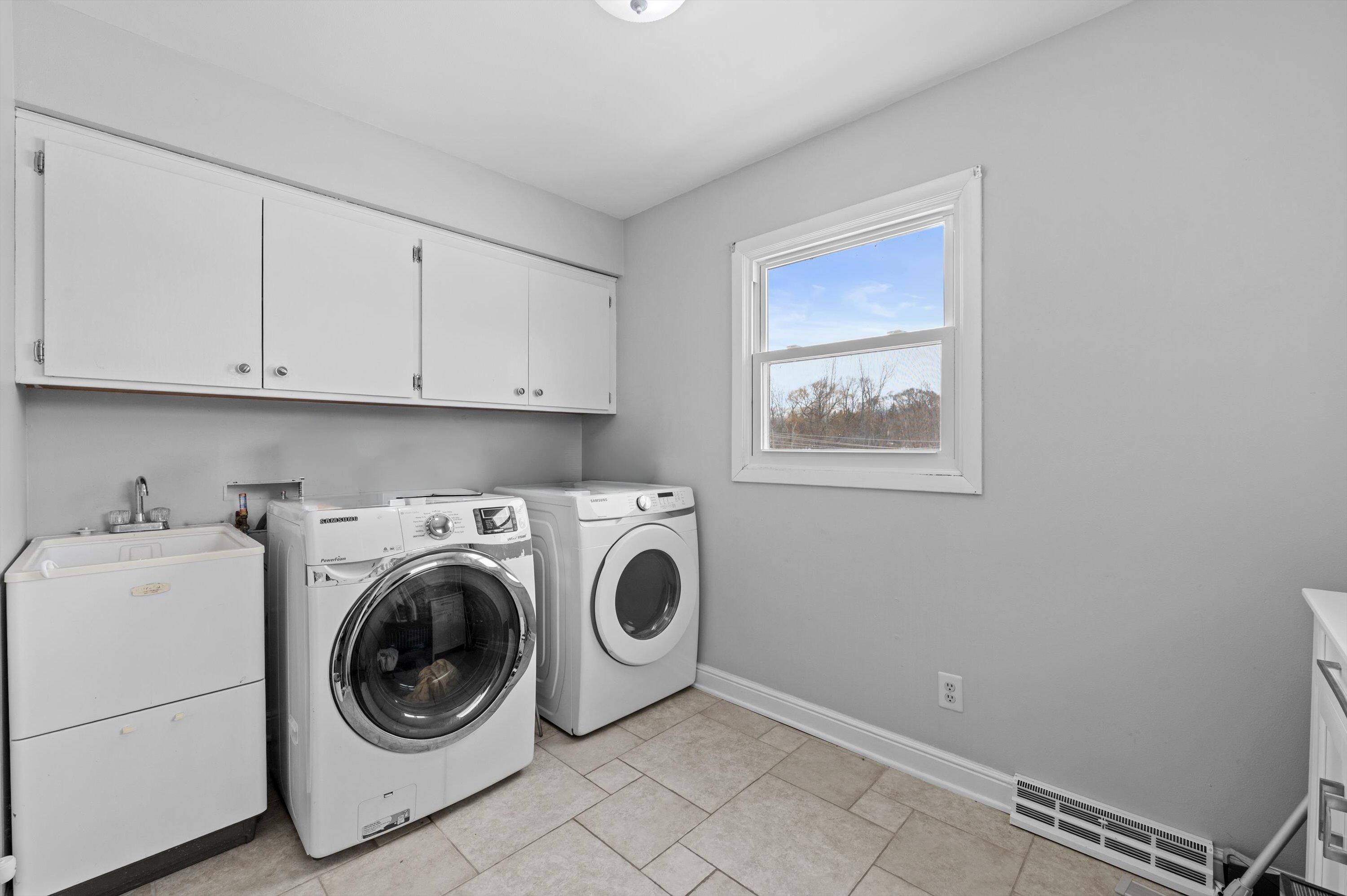 2626 West Ranch Road Mequon, WI 53092 - Photo 17 of 34 17