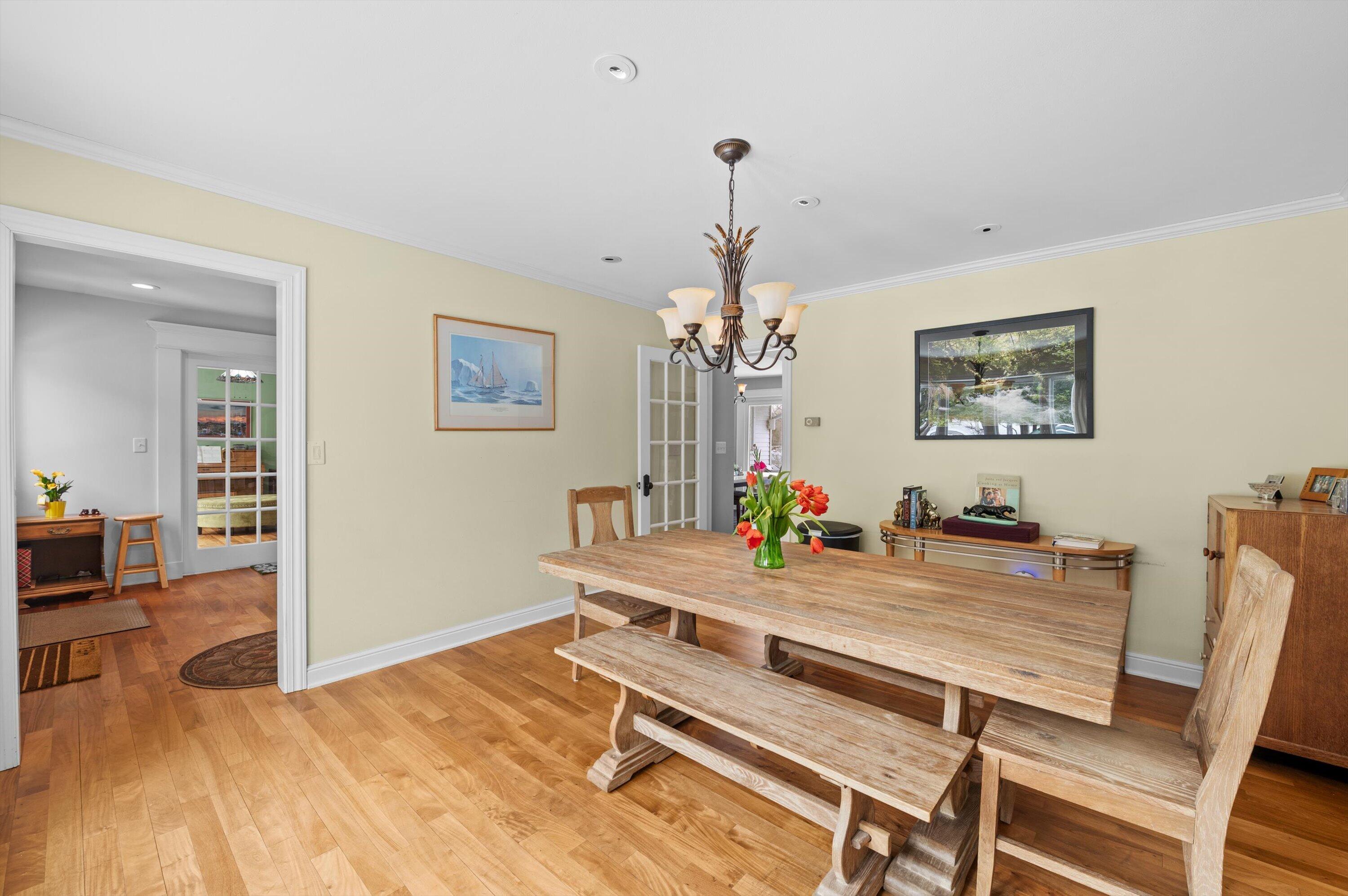 2626 West Ranch Road Mequon, WI 53092 - Photo 5 of 34 4