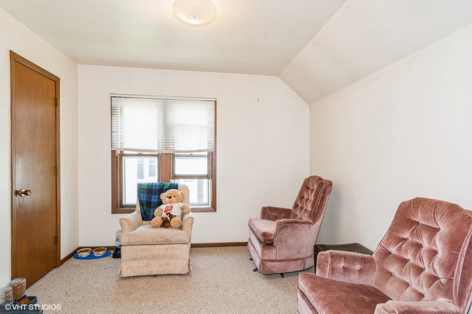 314 East Maple Avenue Beaver Dam, WI 53916 - Photo 12 of 16 03_314EMapleAve_165_LivingRoom_Large