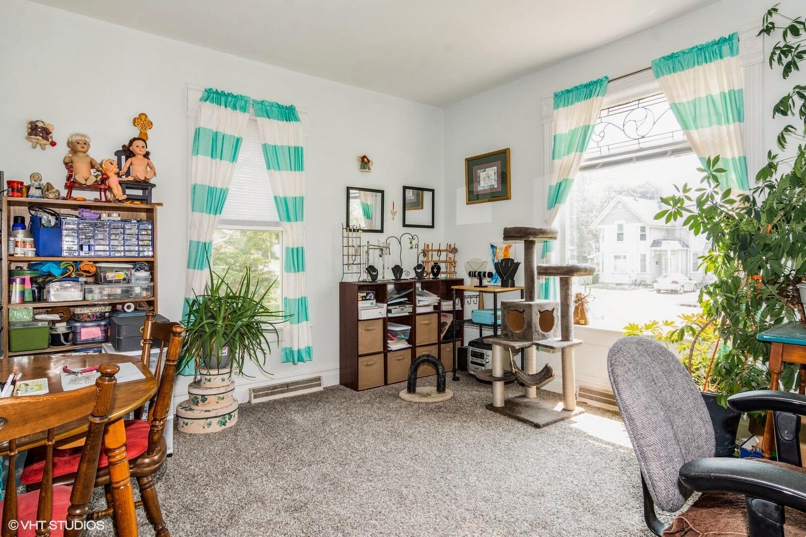 314 East Maple Avenue Beaver Dam, WI 53916 - Photo 6 of 16 09_314EMapleAve_53_Den_Large