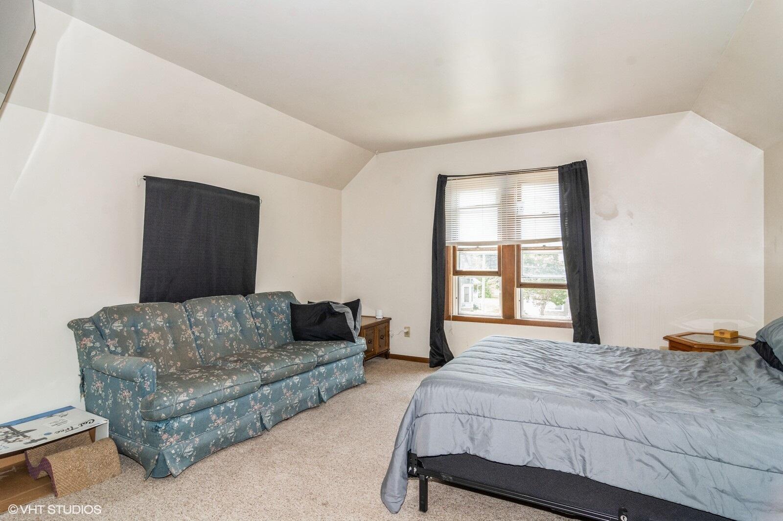 314 East Maple Avenue Beaver Dam, WI 53916 - Photo 7 of 16 11_314EMapleAve_18002_Bedroom_Large