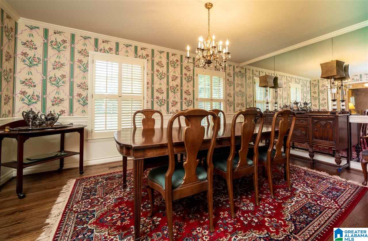 3844 North Woodridge Road Birmingham, AL 35223 - Photo 3 of 27