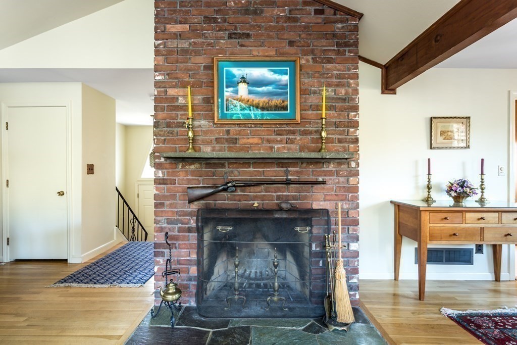 18 Island Road Franklin, MA 02038 - Photo 13 of 42 Gallery Image 13
