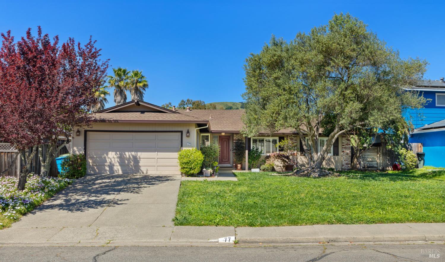 77 Clemente Court Novato, CA 94945 - Photo 4 of 50