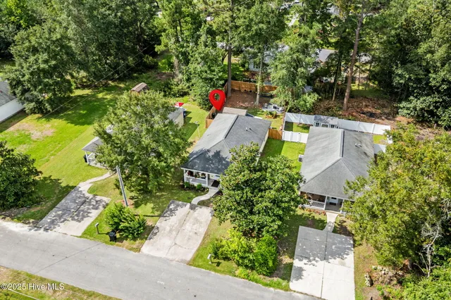 $214,900 | 305 Woodrow Street, Tabor City, NC 28463