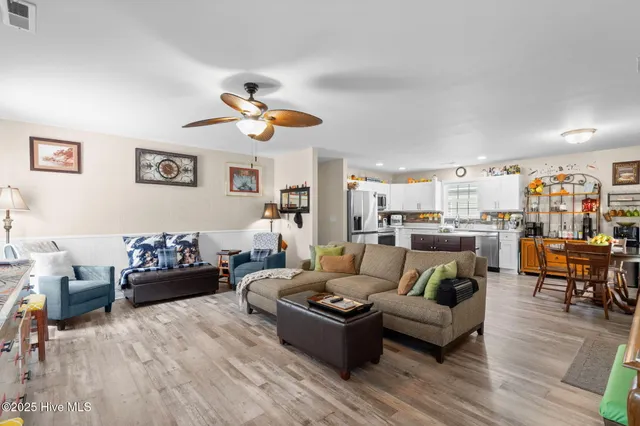 $214,900 | 305 Woodrow Street, Tabor City, NC 28463