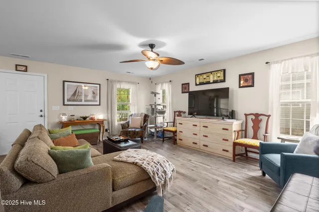 $214,900 | 305 Woodrow Street, Tabor City, NC 28463