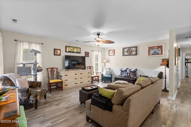 $214,900 | 305 Woodrow Street, Tabor City, NC 28463