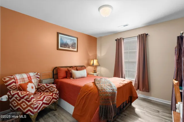 $214,900 | 305 Woodrow Street, Tabor City, NC 28463