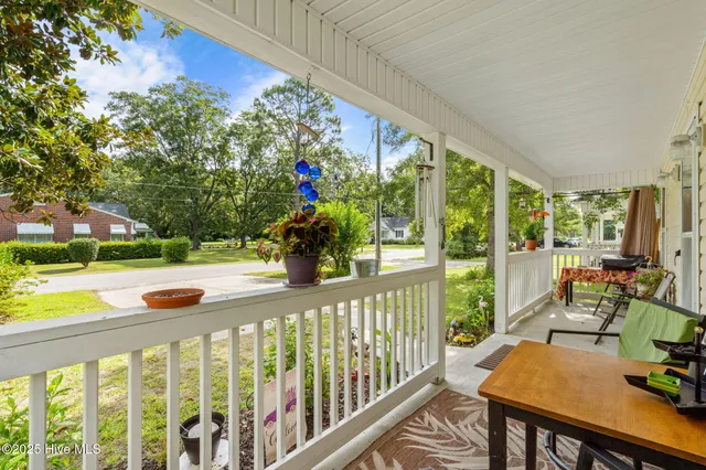 $214,900 | 305 Woodrow Street, Tabor City, NC 28463